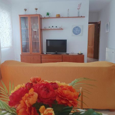 Soleado Apartamento En Nerja Bagian luar foto